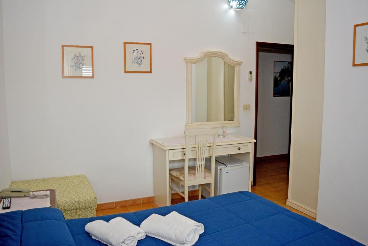 סנטה טרזה גאיורה Scano Comfort Inn מראה חיצוני תמונה