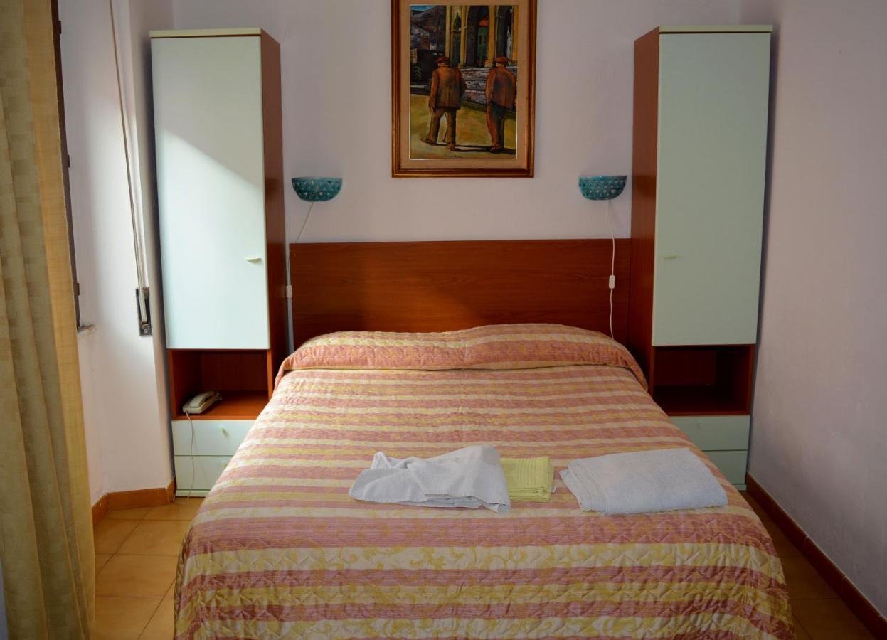 סנטה טרזה גאיורה Scano Comfort Inn מראה חיצוני תמונה