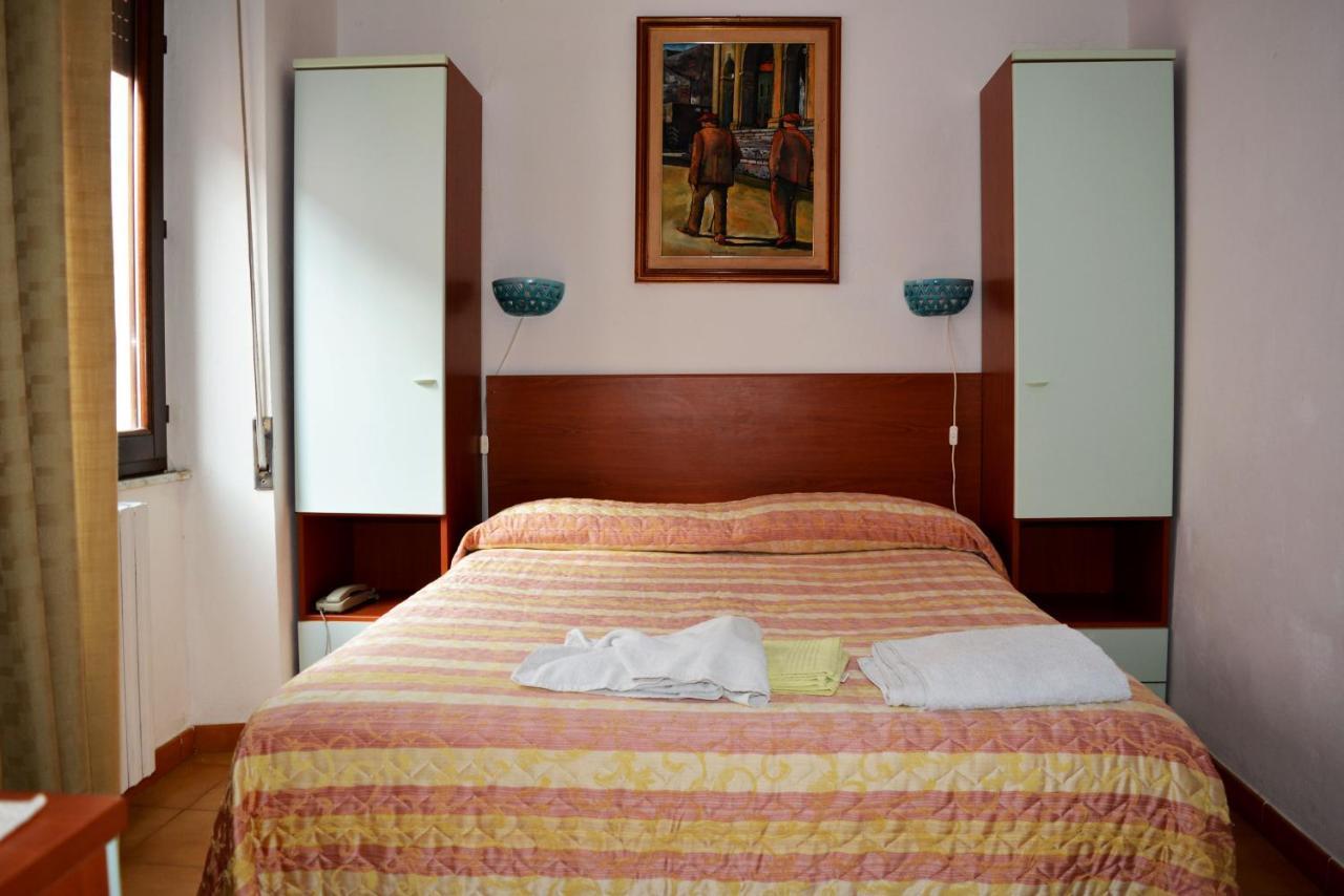 סנטה טרזה גאיורה Scano Comfort Inn מראה חיצוני תמונה