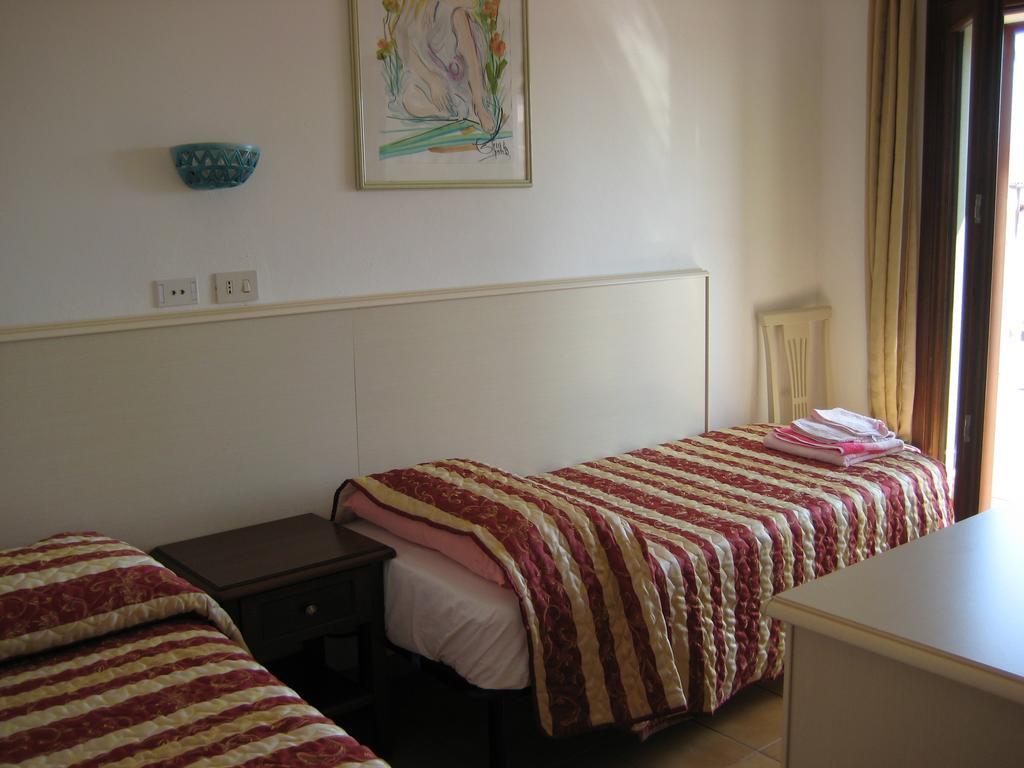 סנטה טרזה גאיורה Scano Comfort Inn מראה חיצוני תמונה